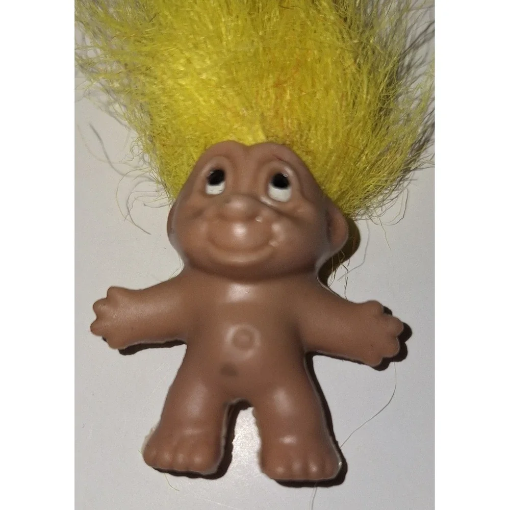 Vintage 1989 Dam Troll Doll Yellow Hair 3 Inch Collectible PVC Figure Retro‎ Toy